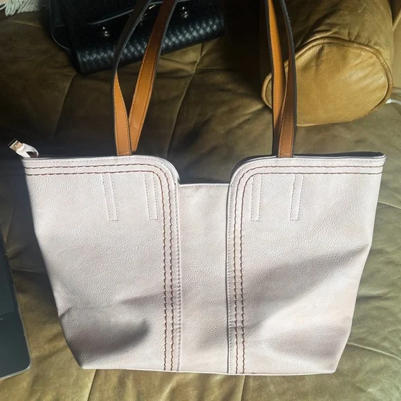 Montana West Women’s Light Pink Tote Bag with Contrast Brown Leather Handles - Picture 3 of 10